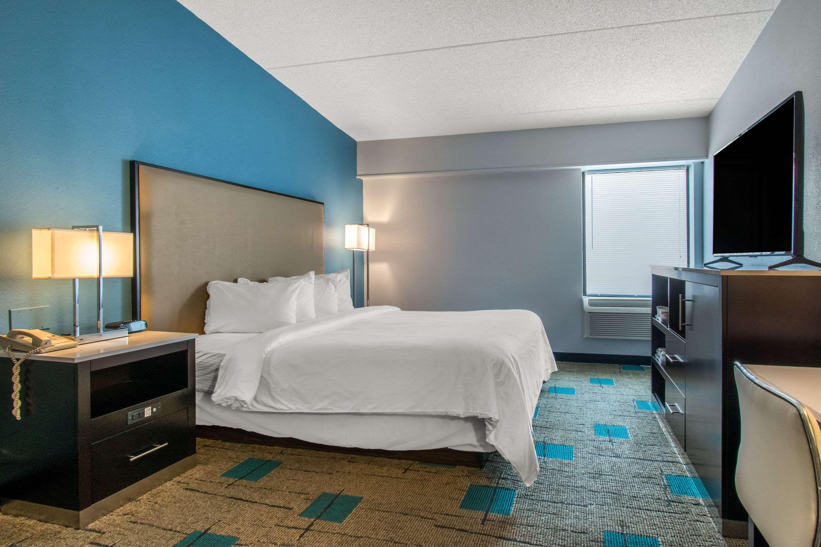 Hawthorn Extended Stay By Wyndham Chambersburg Eksteriør bilde