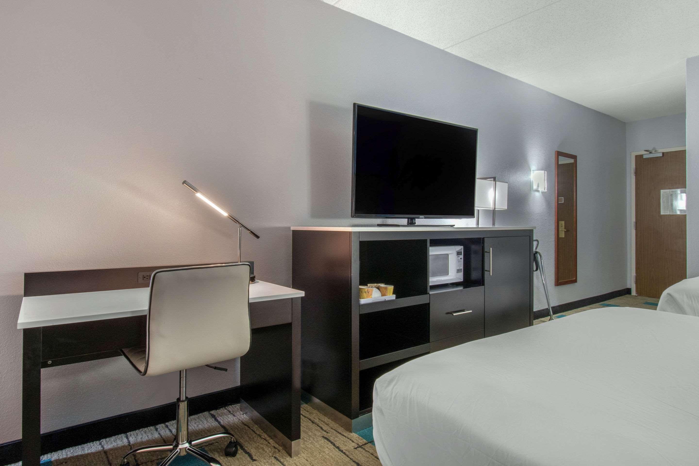 Hawthorn Extended Stay By Wyndham Chambersburg Eksteriør bilde