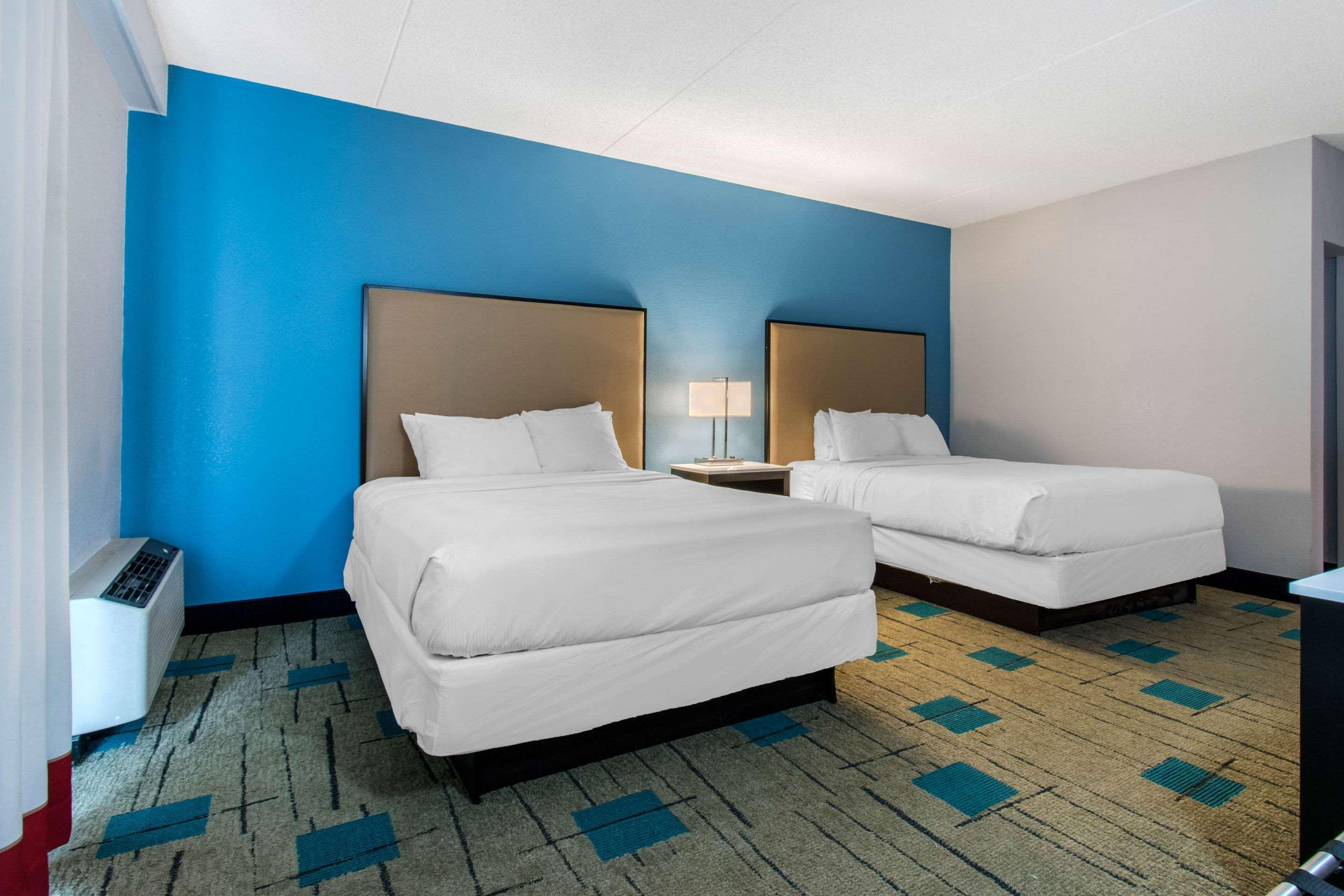 Hawthorn Extended Stay By Wyndham Chambersburg Eksteriør bilde