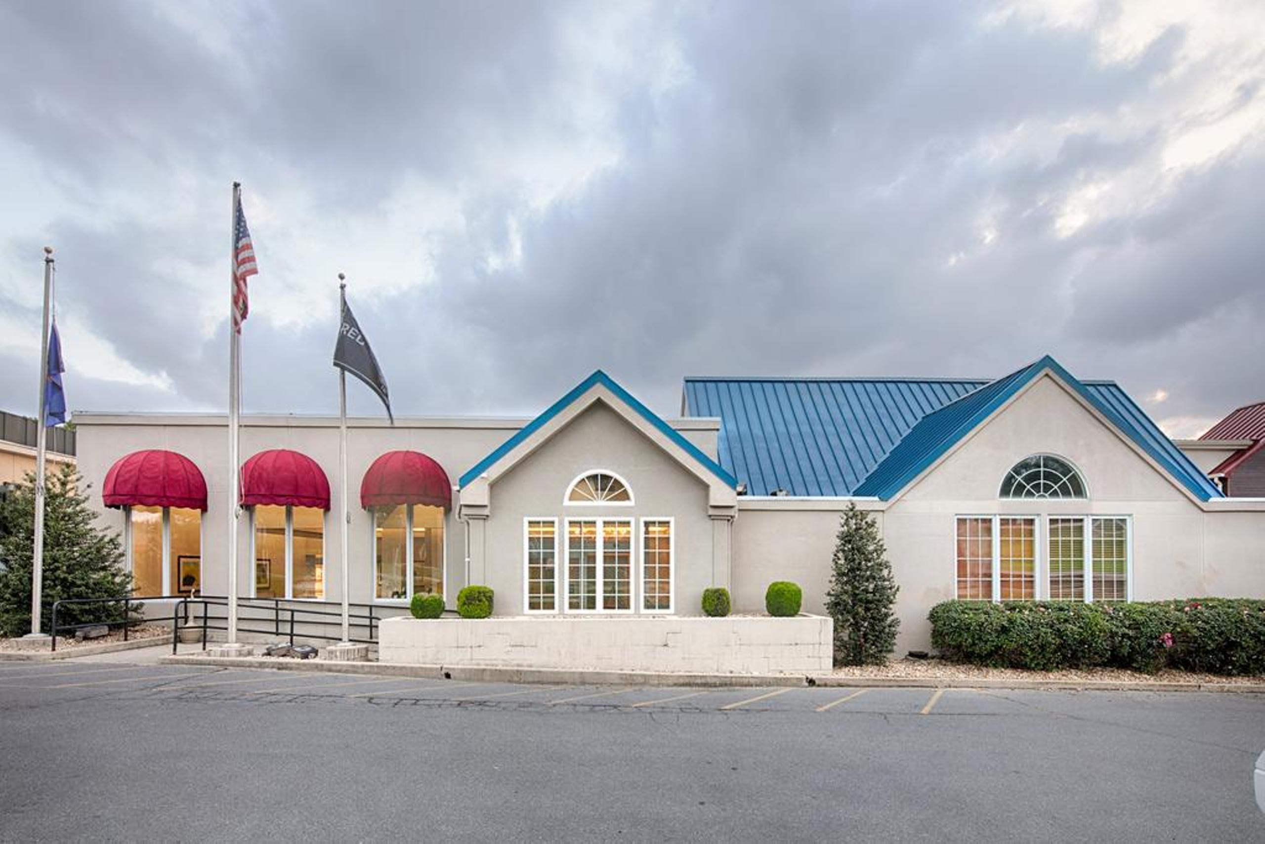 Hawthorn Extended Stay By Wyndham Chambersburg Eksteriør bilde